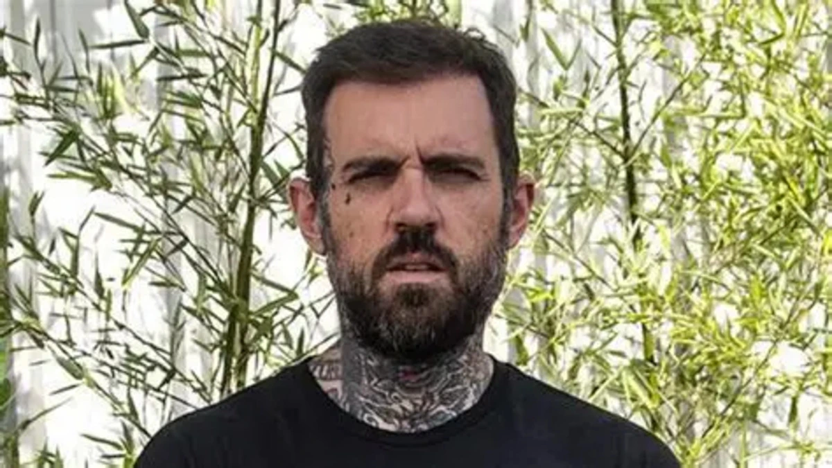 Adam22