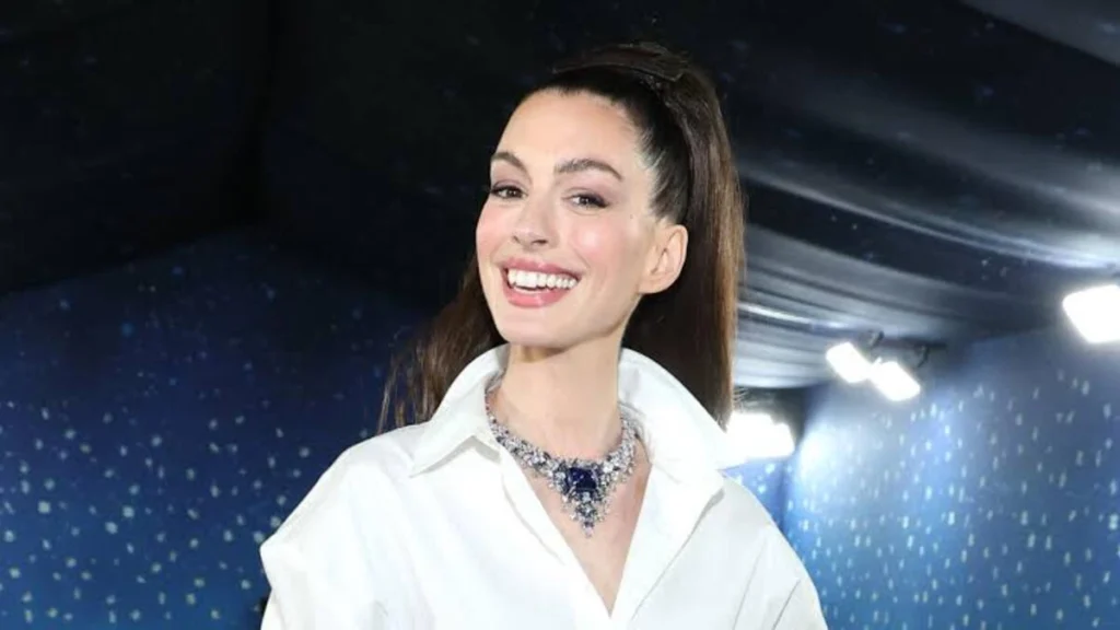 Anne Hathaway