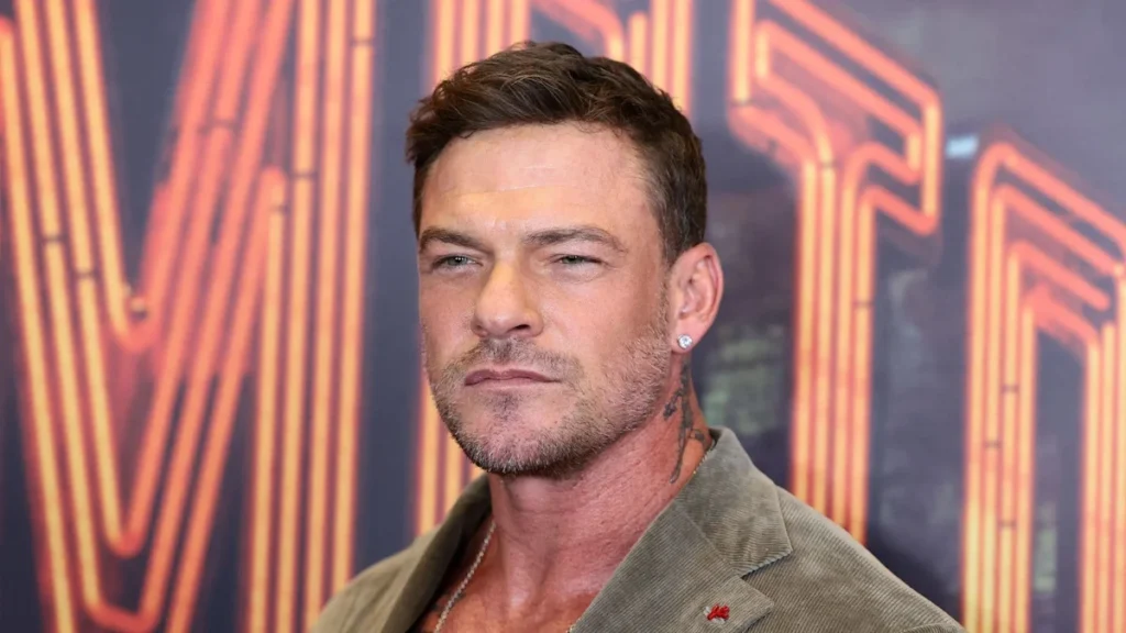 Alan Ritchson